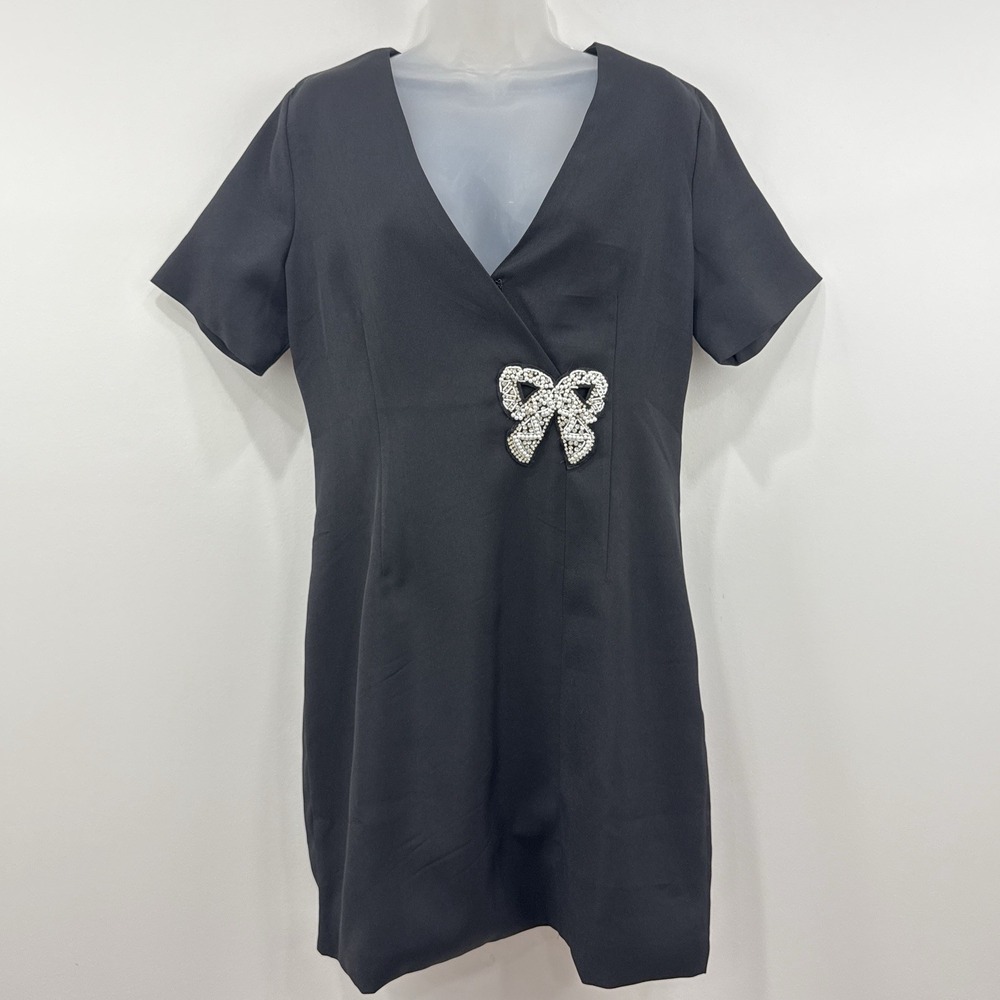 Hyacinth House Tuckernuck Amal Dress M Beaded Bow Preppy Event LBD Classic Mini